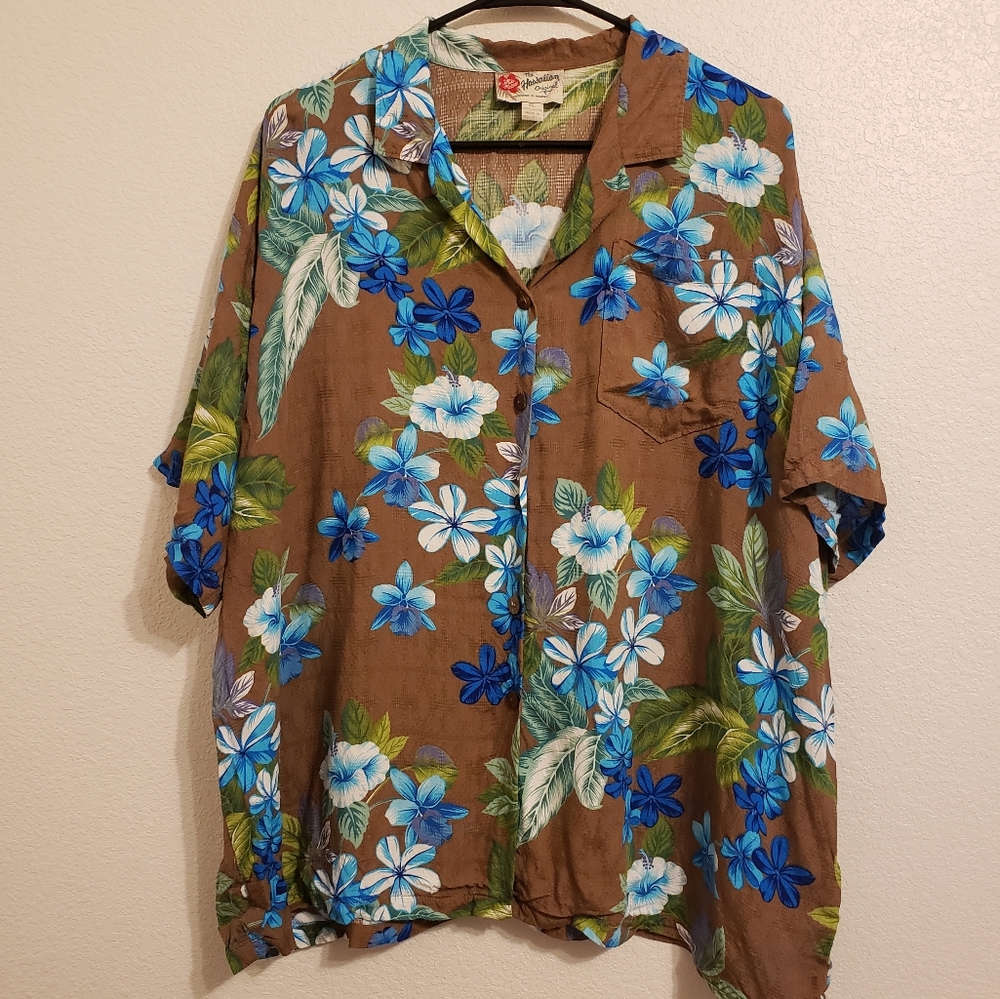 Hilo Hattie | Blue Floral Hawaiian Shirt